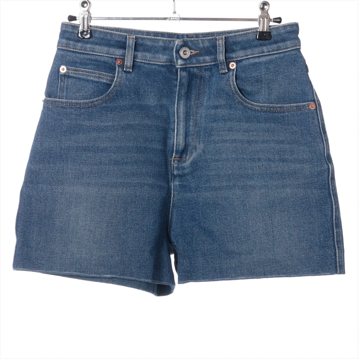 美品 ヴァレンティノ Vロゴ パッチ デニム ショーツ 短パン ショートパンツ 美品 ヴァレンティノ Vロゴ パッチ デニム ショーツ 短パン