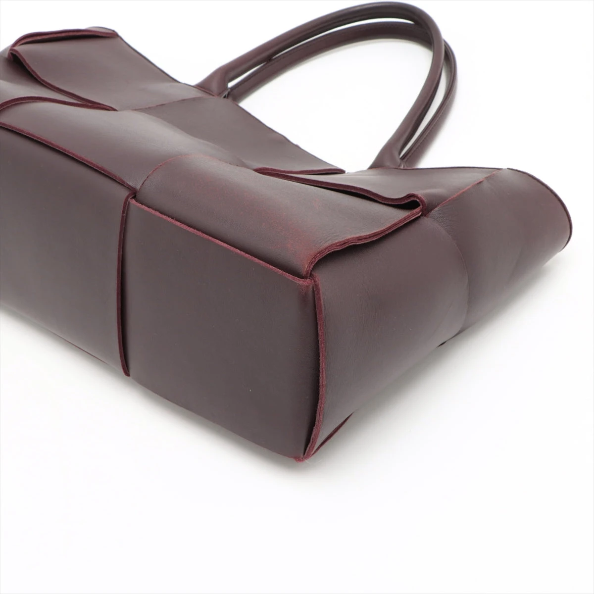 ボッテガヴェネタ マキシイントレチャート ザ アルコトート