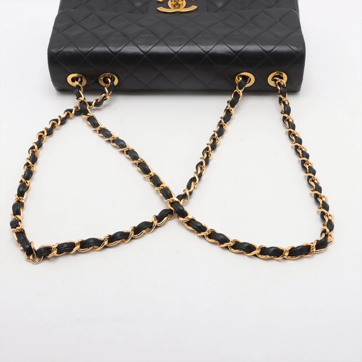 シャネル デカマトラッセ34 マキシ ラムスキン シングルフラップ