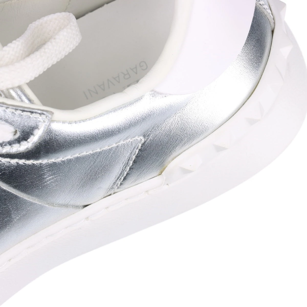 ヴァレンティノガラヴァーニ レザーRUNBOOTスニーカー ホワイト valentino garavani - 美品 ヴァレンティノ ガラヴァーニ
