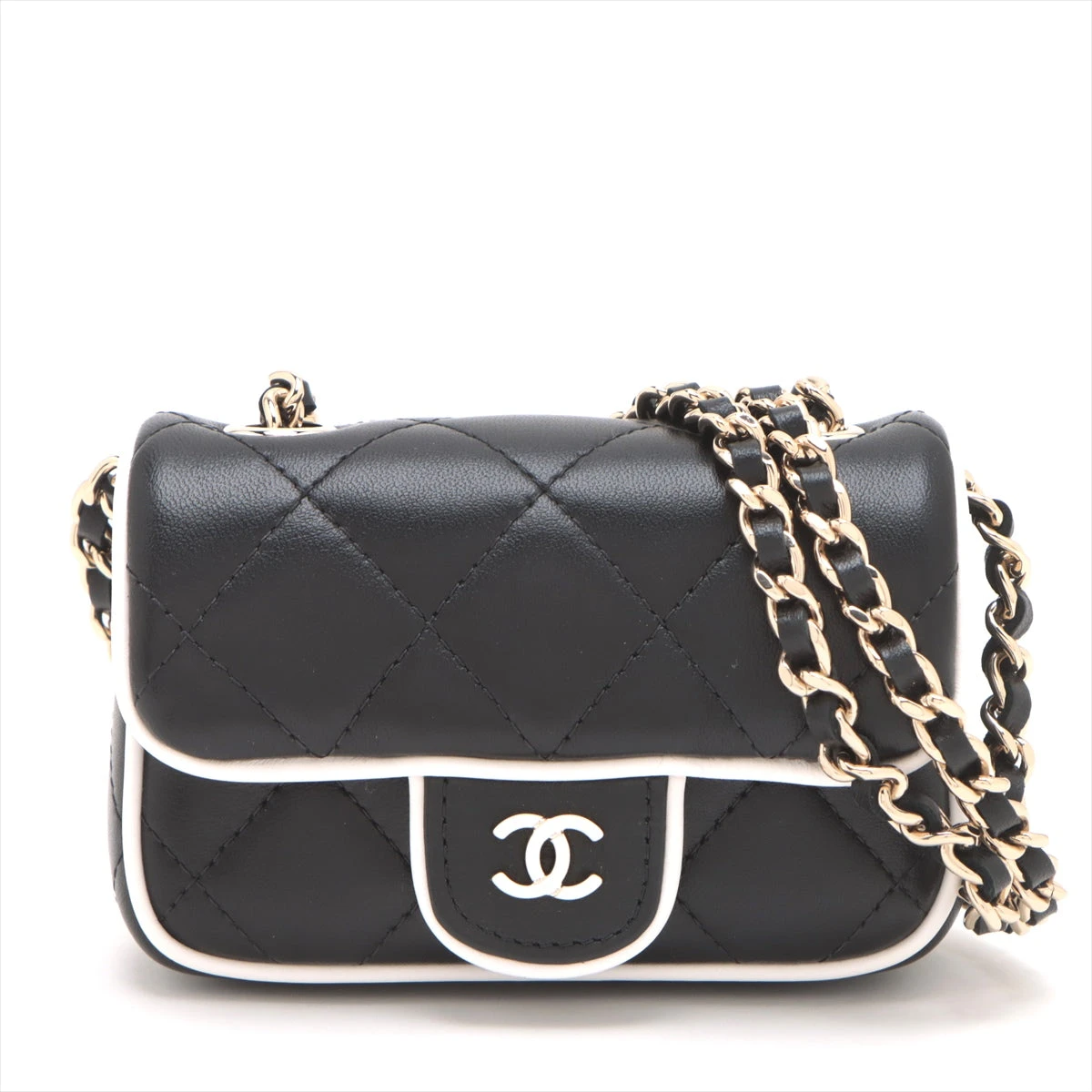 シャネル ミニミニマトラッセ ラムスキン チェーンショルダーバッグ