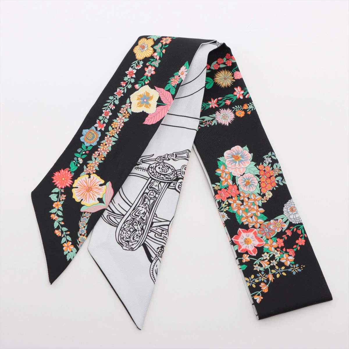 新春SALE！美品♡エルメス　ツイリー 新春SALE！美品♡エルメス ツイリー 小物