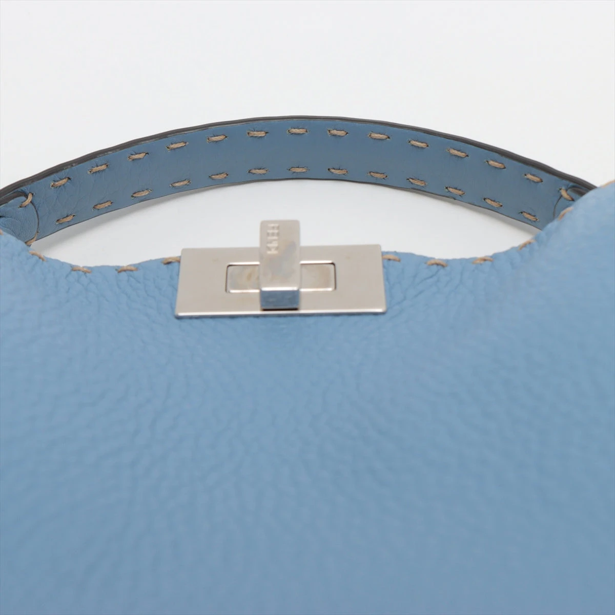フェンディ ピーカブーエッセンシャリー セレリア レザー 2WAY