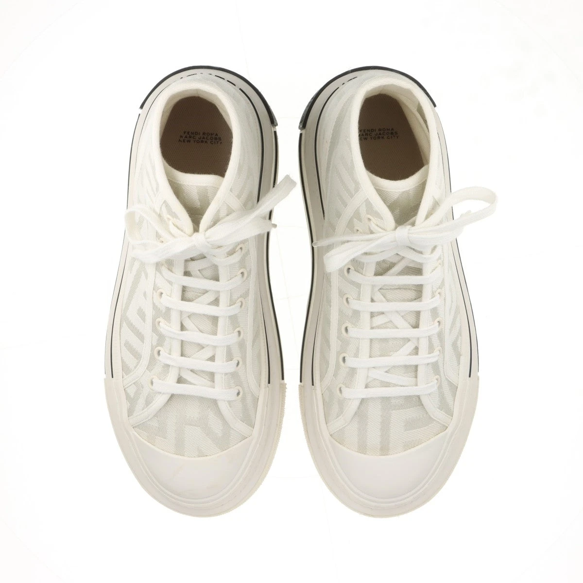 フェンディ FENDI × MARC JACOBS ドミノ キャンバス スニーカー フェンディ(FENDI)フェンディ × MARC JACOBS ドミノ スニーカー