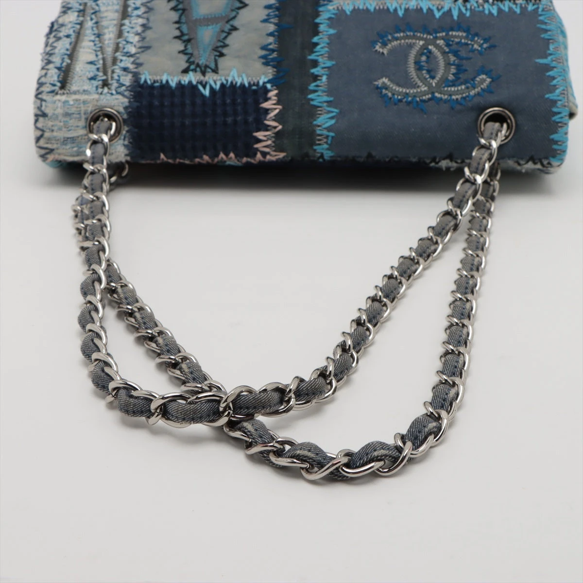 シャネル パッチワーク デニム×パテントレザー チェーンショルダー  