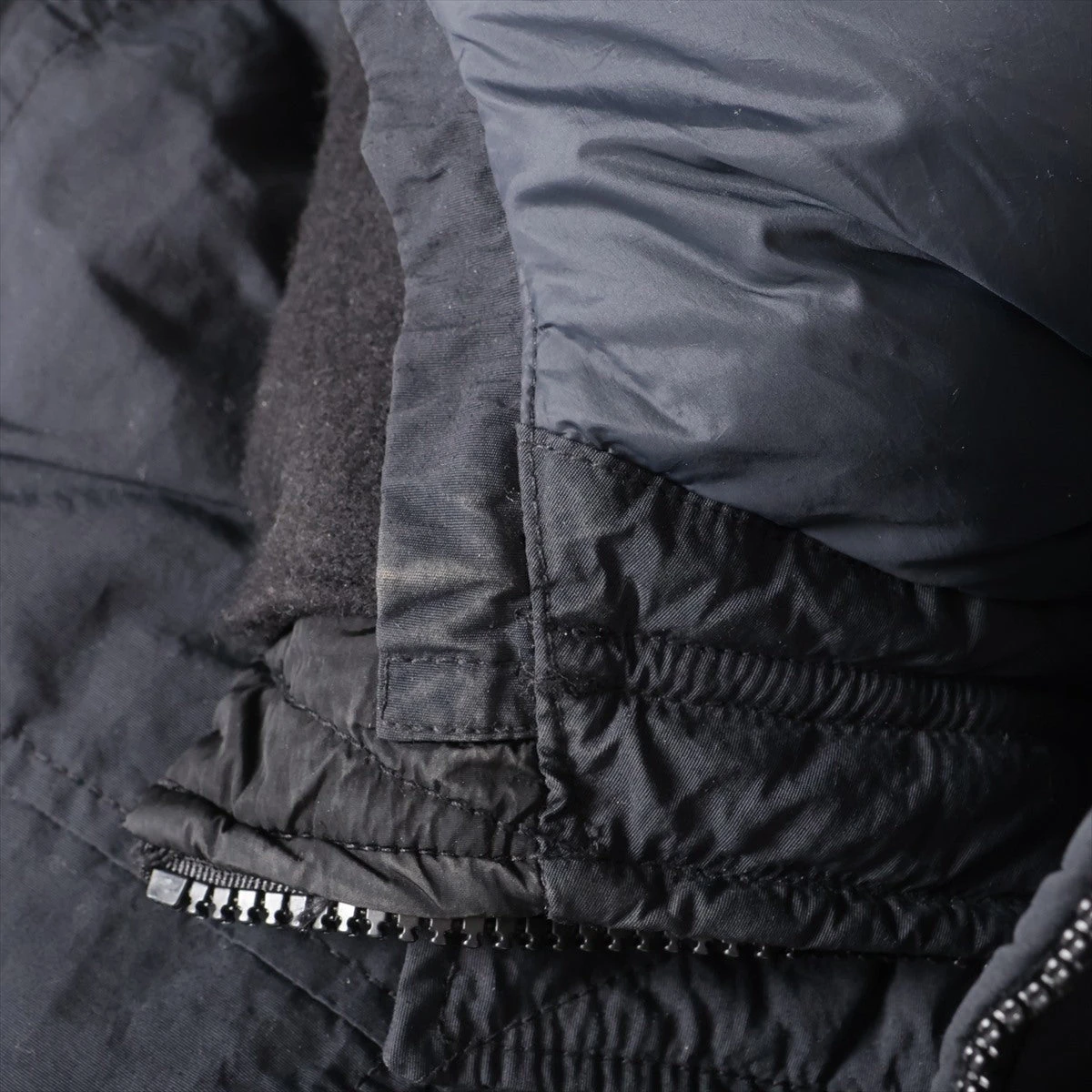 ストーンアイランド ブラック ナイロンジャケット L ストーンアイランド ナイロン ナイロンジャケット XL メンズ