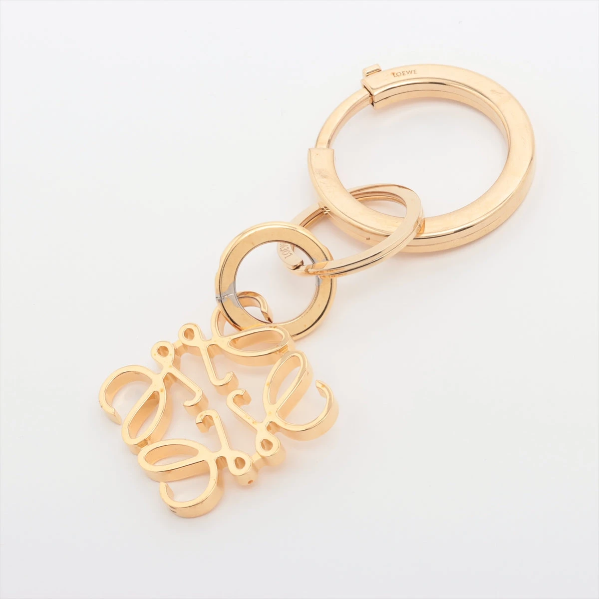 【新品】（定価4.9万）LOEWE アナグラムリングキーホルダー ゴールド 2色展開☆LOEWE☆アナグラム キーリング (LOEWE/キーホルダー