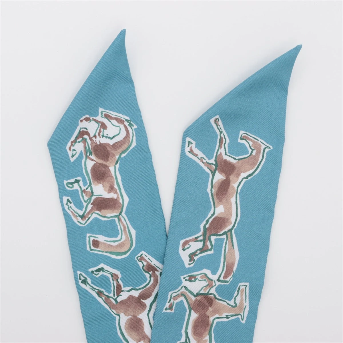 エルメス ツイリー 自由の馬 スカーフ シルク ブラウン　茶　馬 エルメス ツイリー CHEVAUX EN LIBERTE 自由の馬 スカーフ