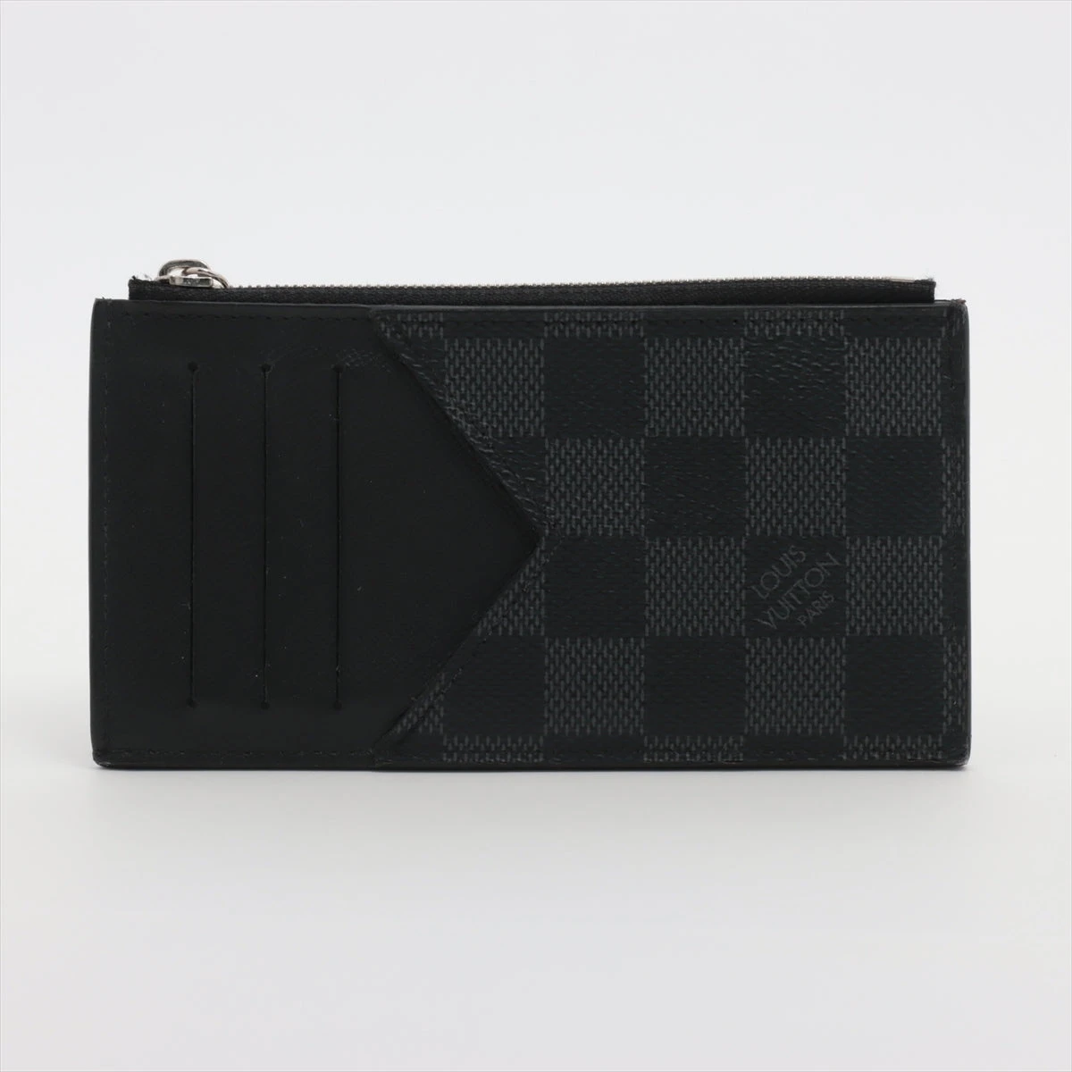 質も機能性も◎10年後も愛せるLouis Louis Vuitton ブラック フラグメント