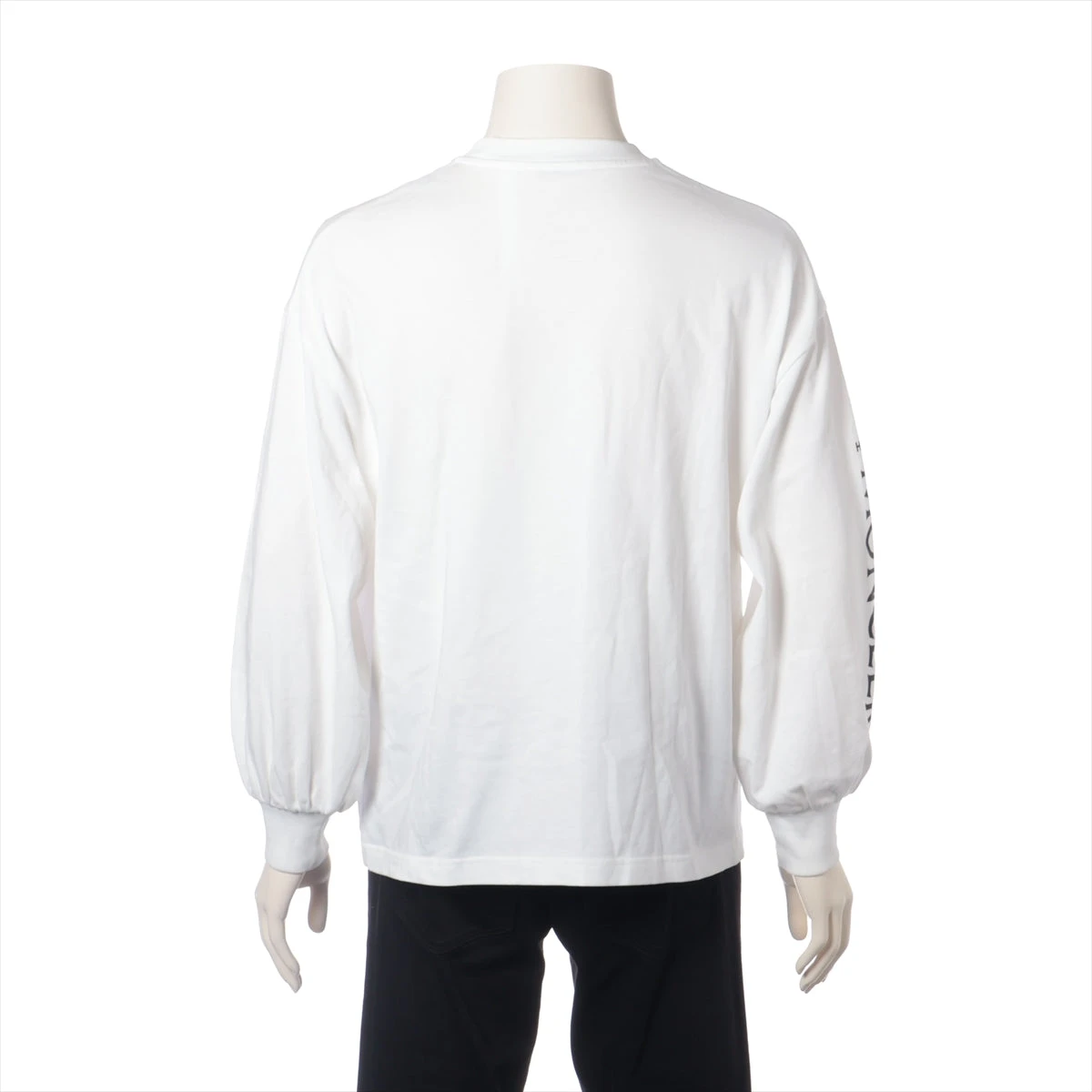 新品同様　MONCLER HYKE ホワイト L 長袖カットソー　4S470 Moncler Launches '4 MONCLER HYKE' for a Second Season — eye_C