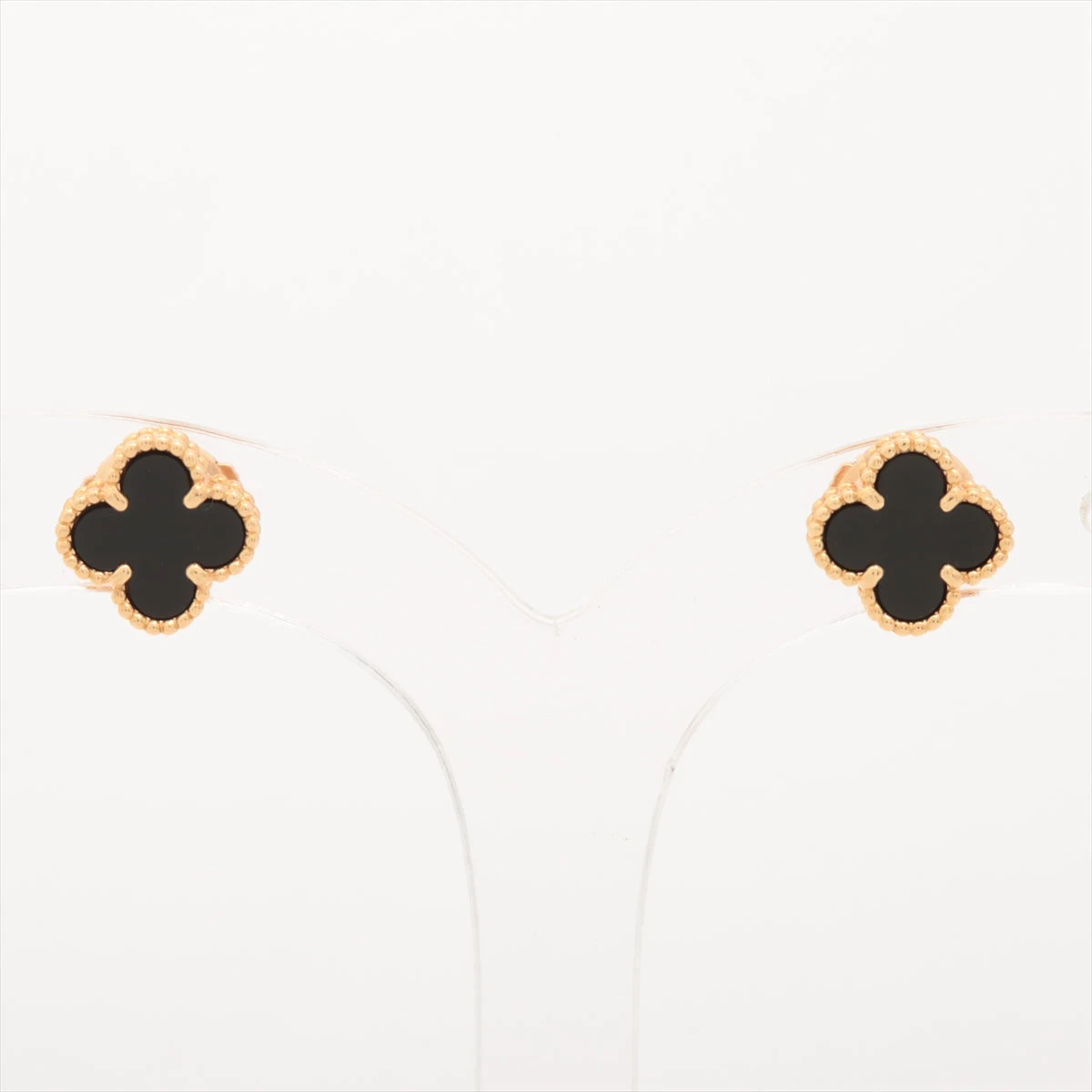 Van Cleef & Arpels ヴァンクリーフ＆アーペル ピアス
