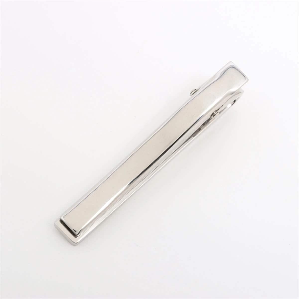 ヴィトン M00703 ネクタイピンモノグラムボールド LE2282