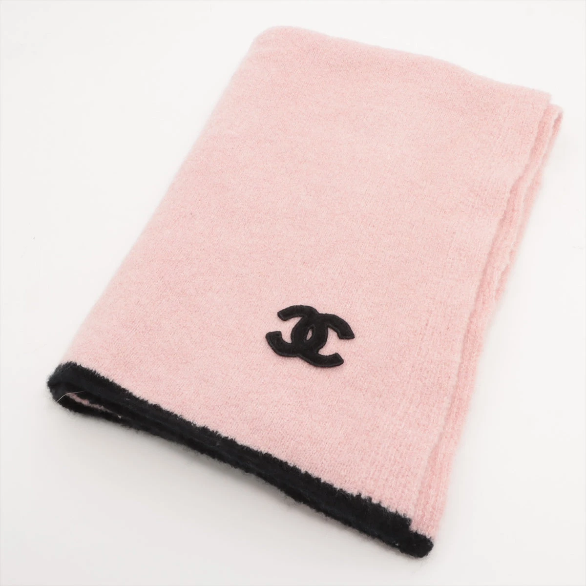 未使用品CHANEL シャネル　カシミヤマフラー　ロゴ刺繍　タグ・箱付　ピンク系 楽天市場】【10%OFF】 シャネル マフラー ロゴ刺繍 カシミヤ