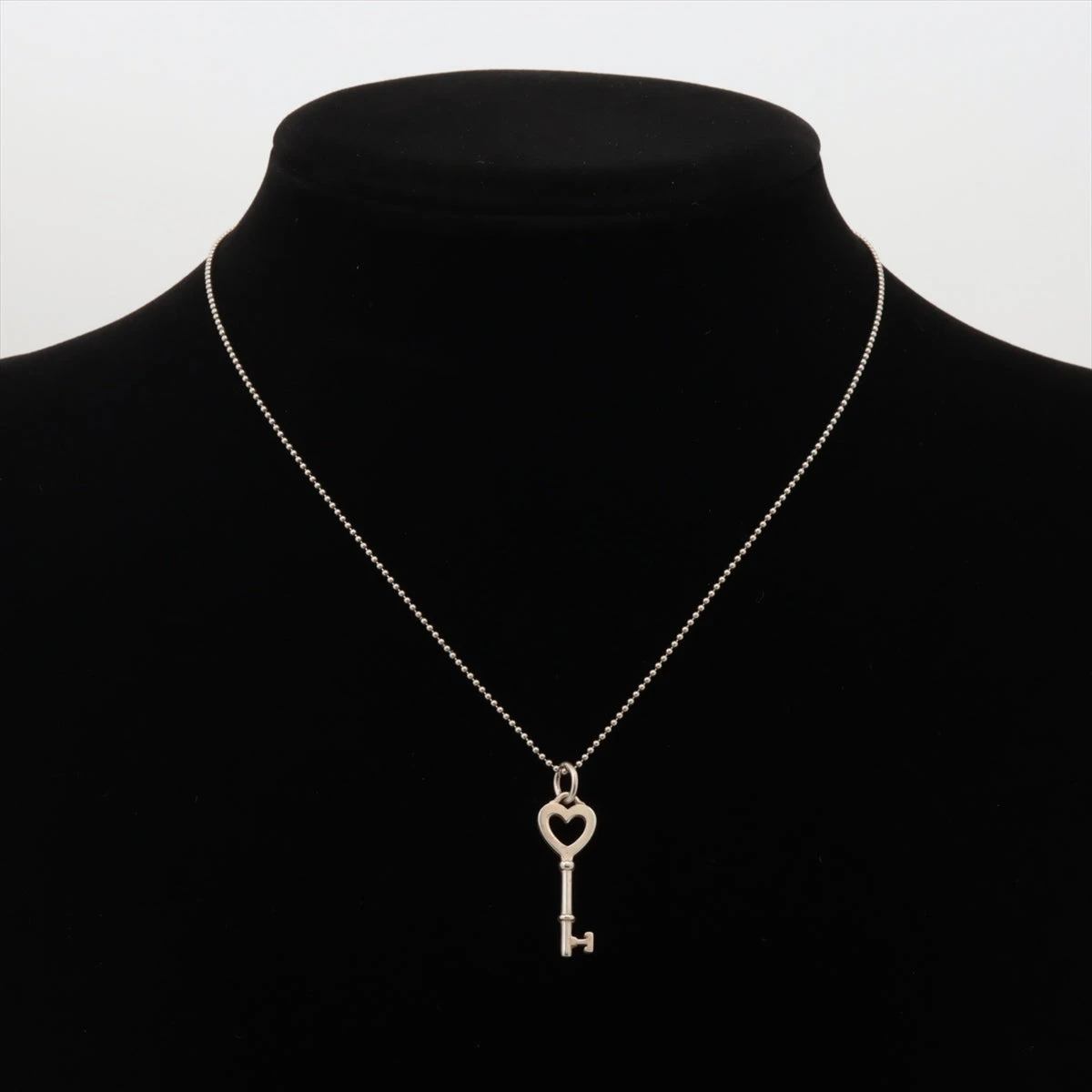 定価49,590円 ティファニー ミニハートキー ペンダント シルバーチェーン