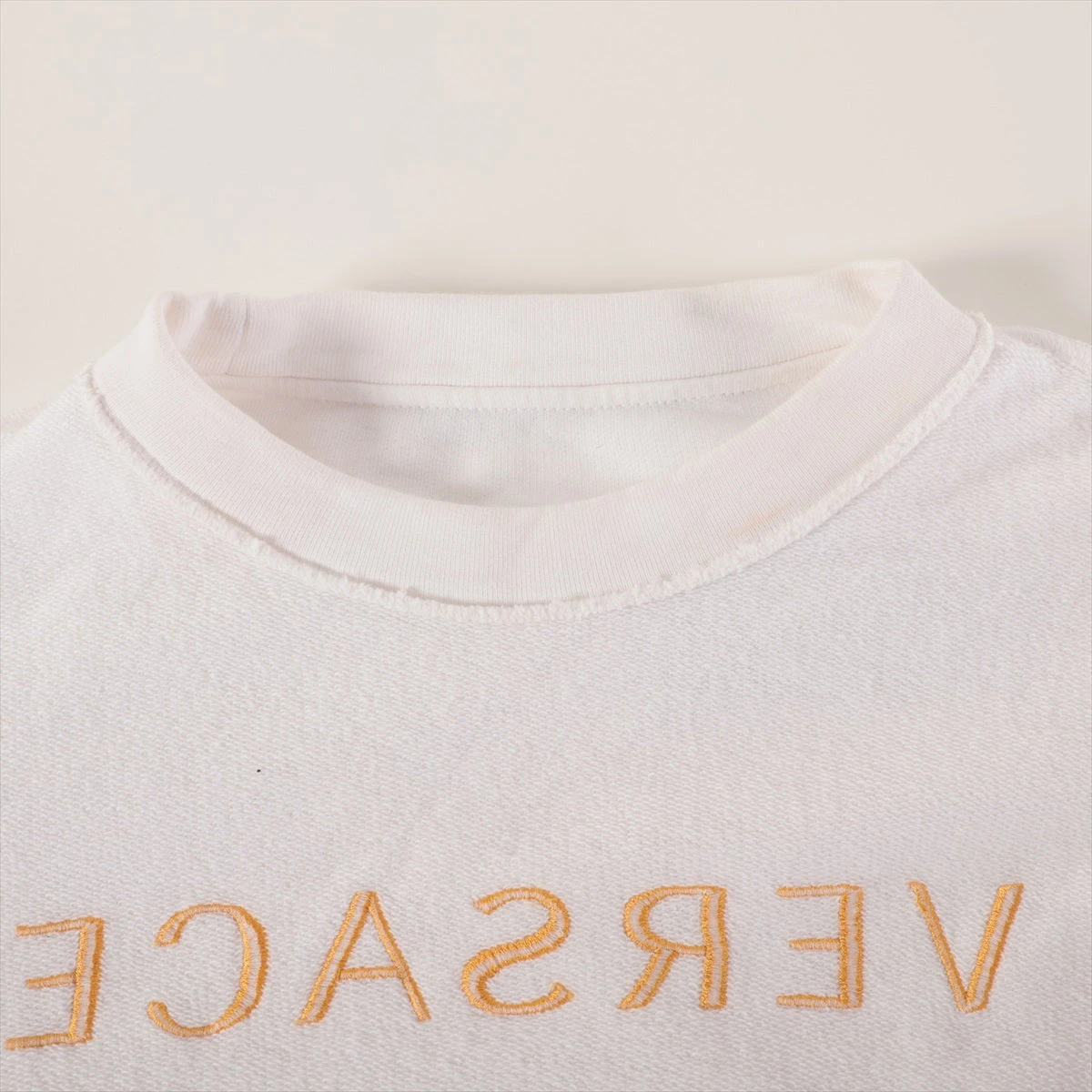 VERSACE ヴェルサーチ スウェット 白 38(M位) 4112525Y0017 VERSACE（ヴェルサーチ）スウェット 白 サイズ:38(M位) メンズ