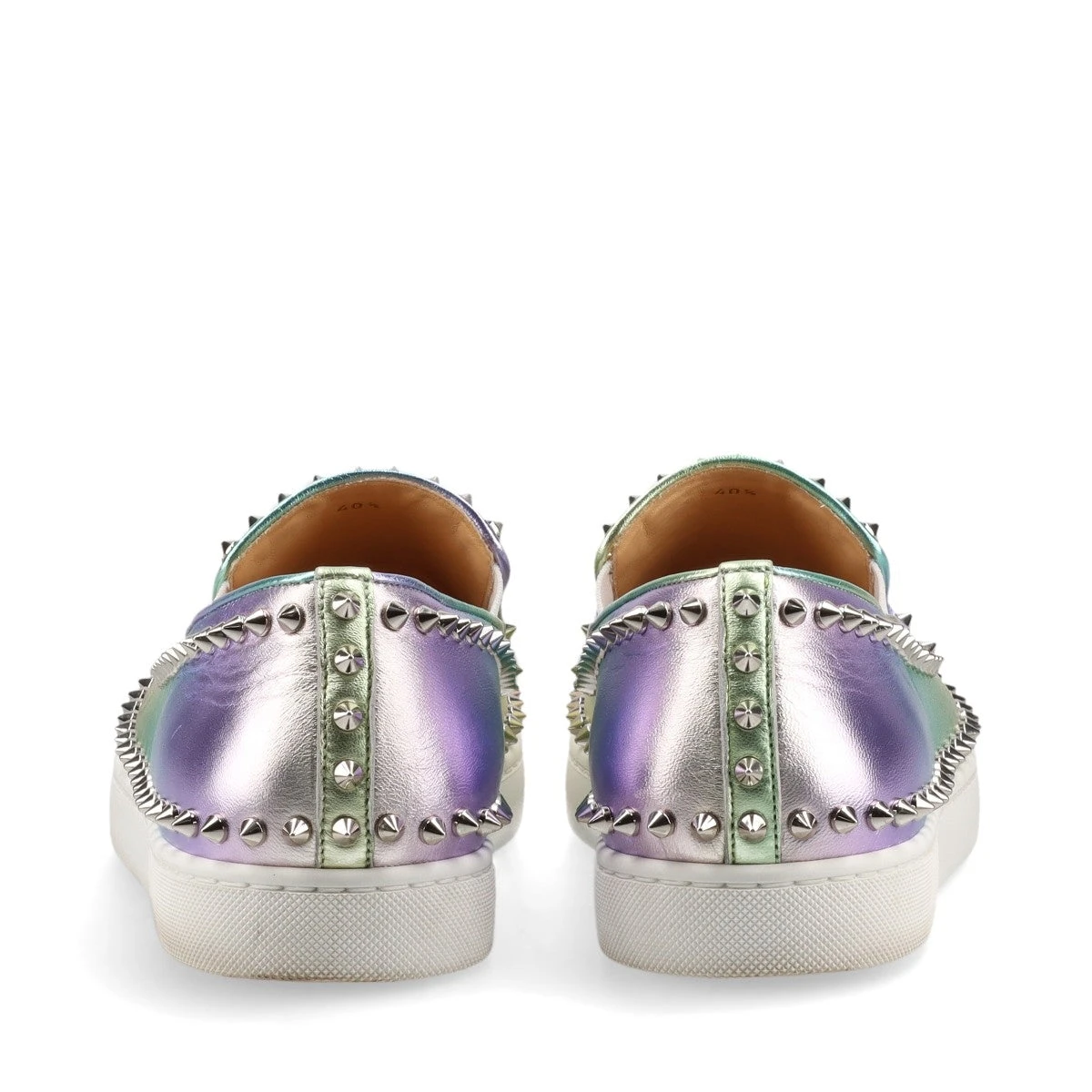 *Christian Louboutin* Spikeboat メタリックレザースリッポン Spikeboat metallic leather slip-on sneakers in silver