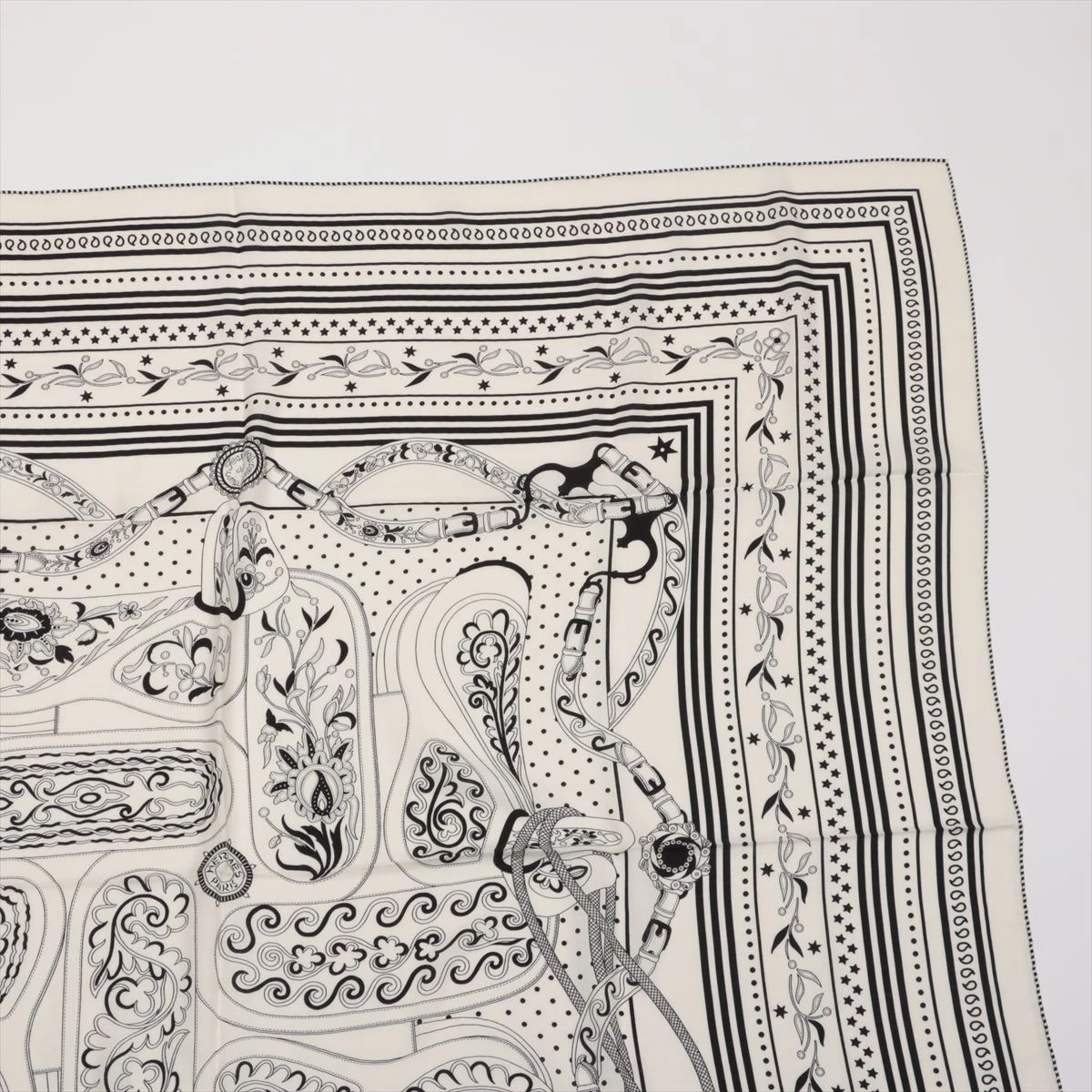 エルメス カレジェアン Festival des Amazonesアマゾンの祭典 スカーフ