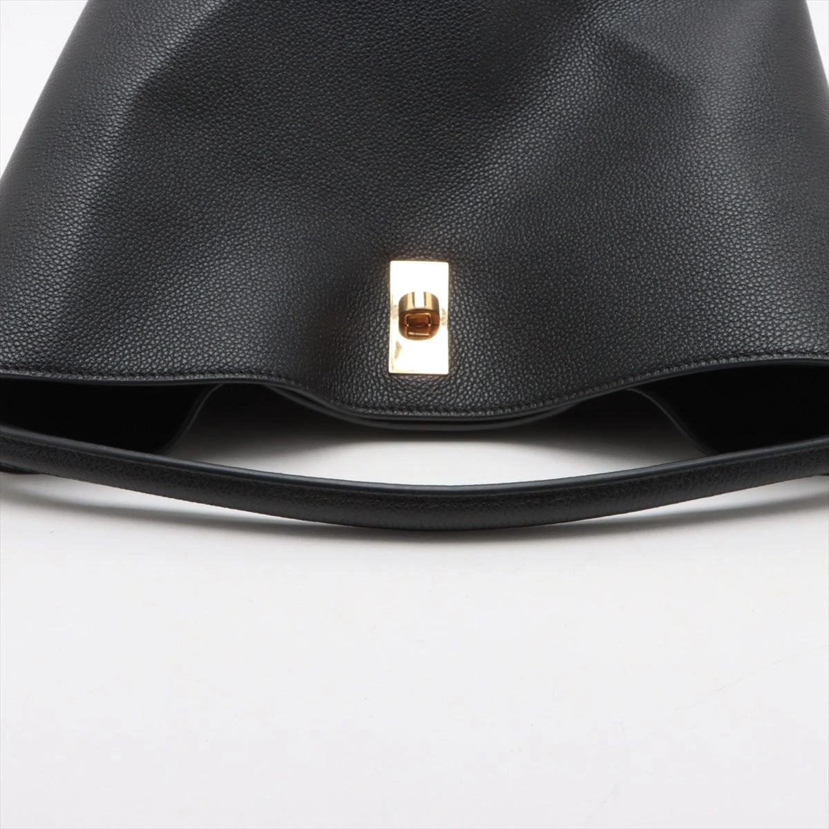 セリーヌ バケット16 レザー ハンドバッグ CELINE バケットセーズ ハンドバッグ ブラック ゴールド レザー