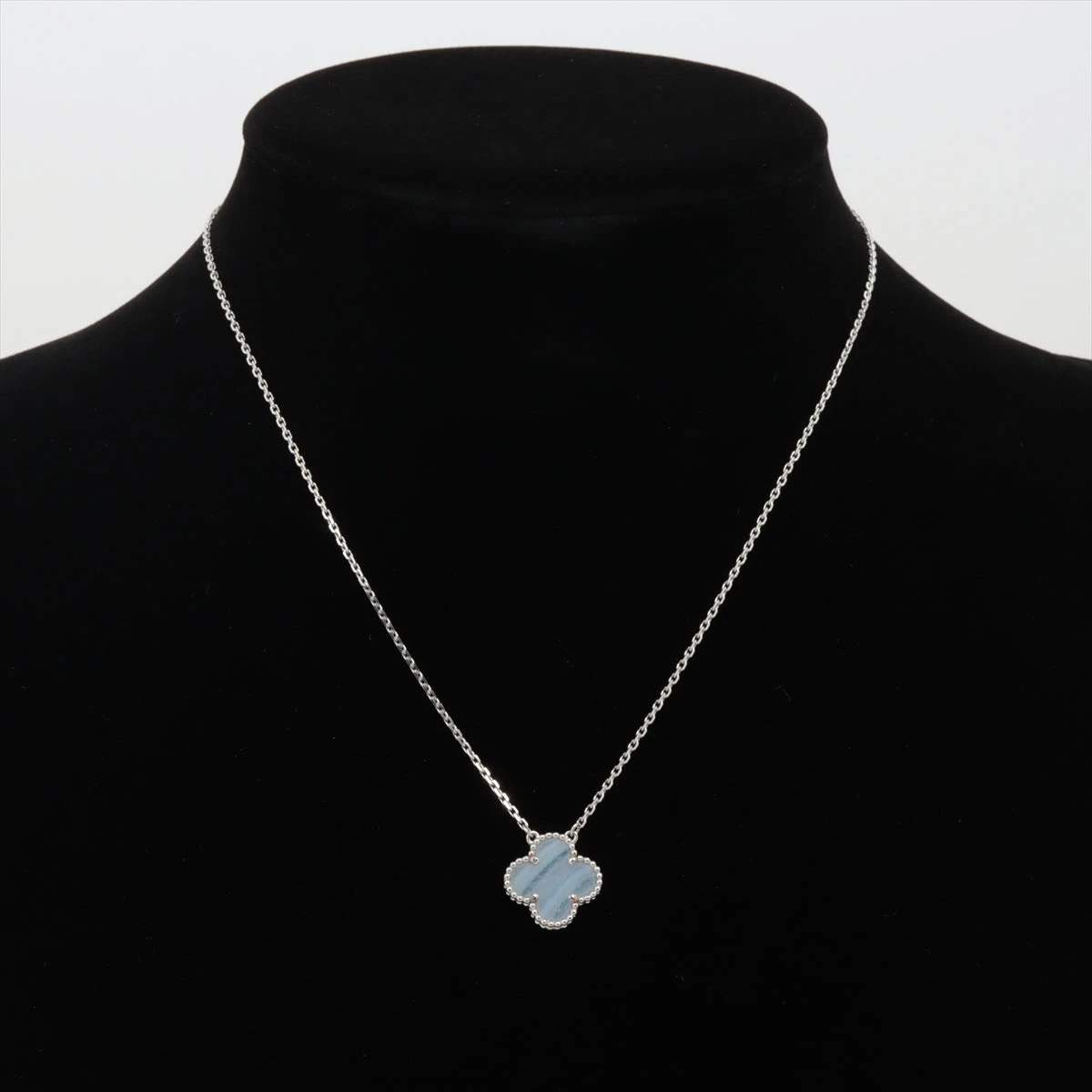 ヴァンクリーフ&アーペル ヴィンテージアルハンブラ カルセドニー