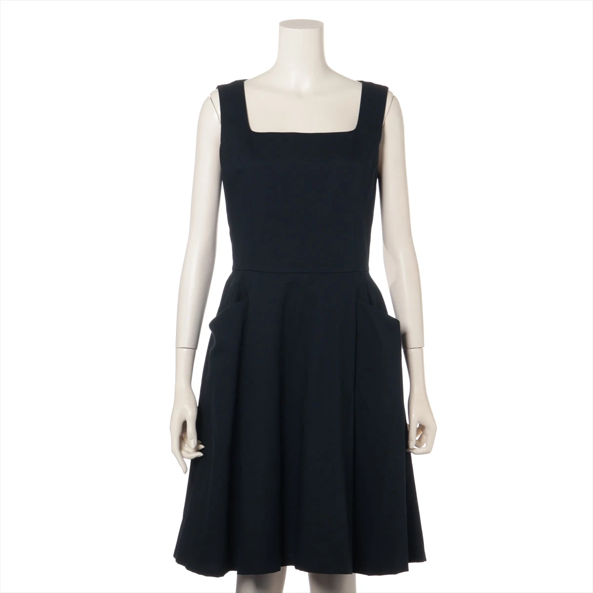 新品同様！FOXEYブディックウールワンピース 40 Rene foxey 新品同様！FOXEYブディックウールワンピース 40 Rene foxey 【公式通販】