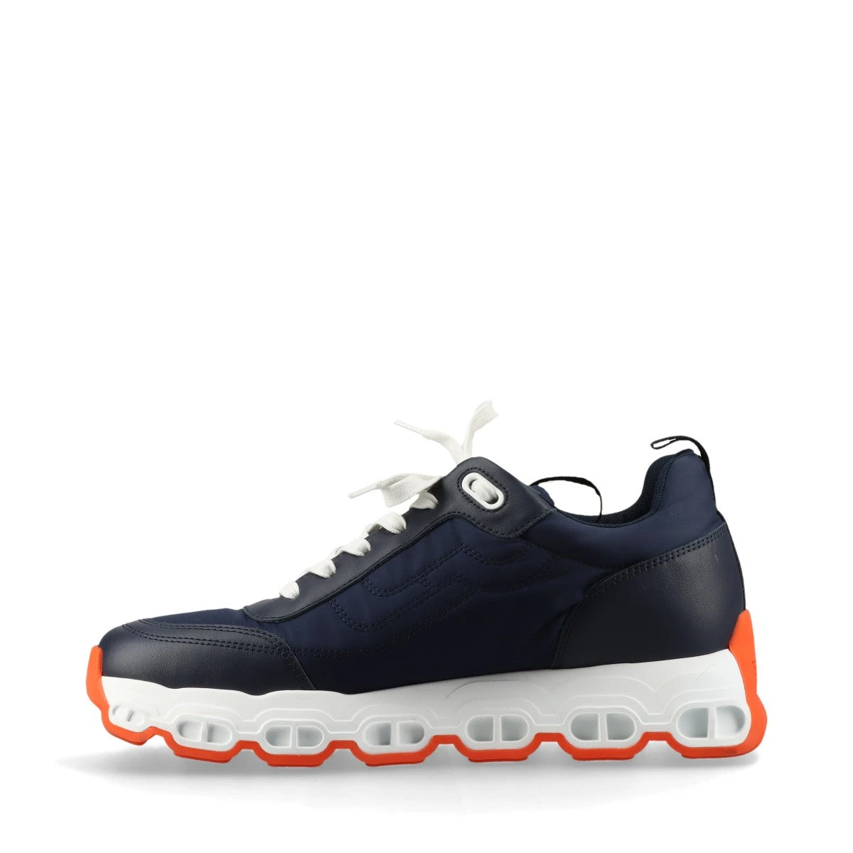 入手困難【HERMES】インパルス スニーカー〈シェーヌダンクル〉 HERMES エルメス インパルス シェーヌダンクル スニーカー