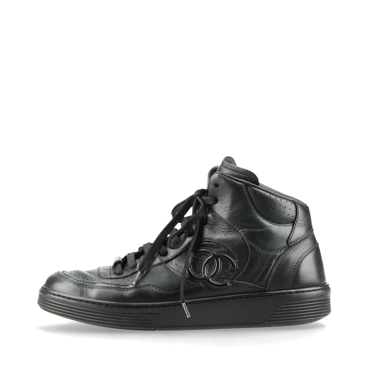 Chanel 黒 レザー ハイカットスニーカー