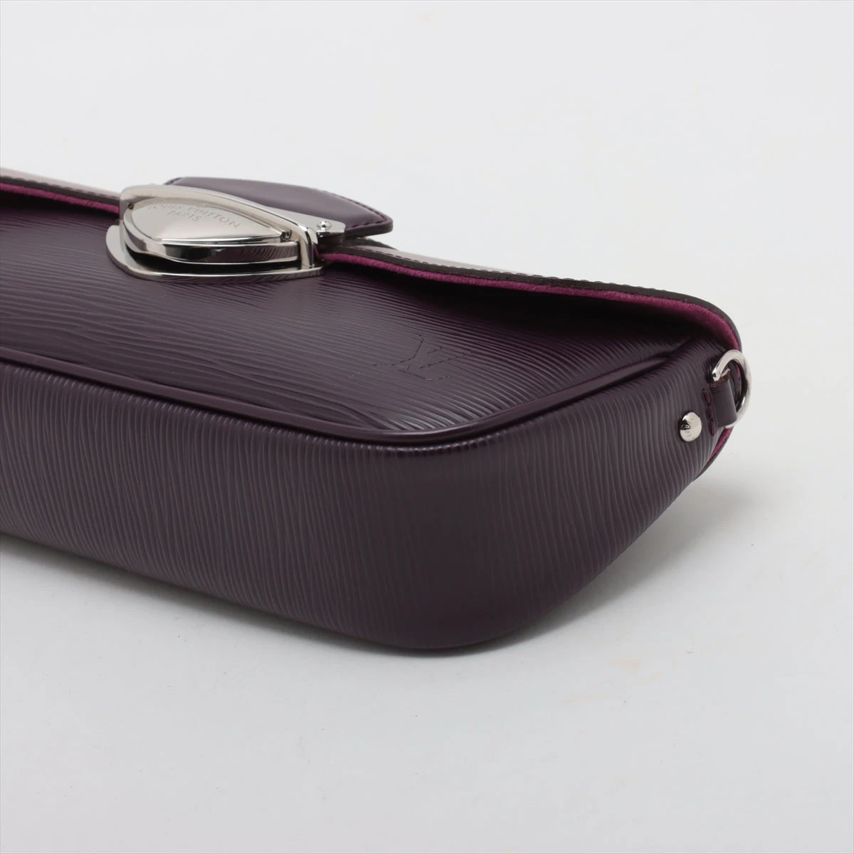 LOUIS VUITTON M59292 エピ ポシェット モンテーニュ ルイヴィトンポシェット モンテーニュ クラッチバッグ 14127 黒