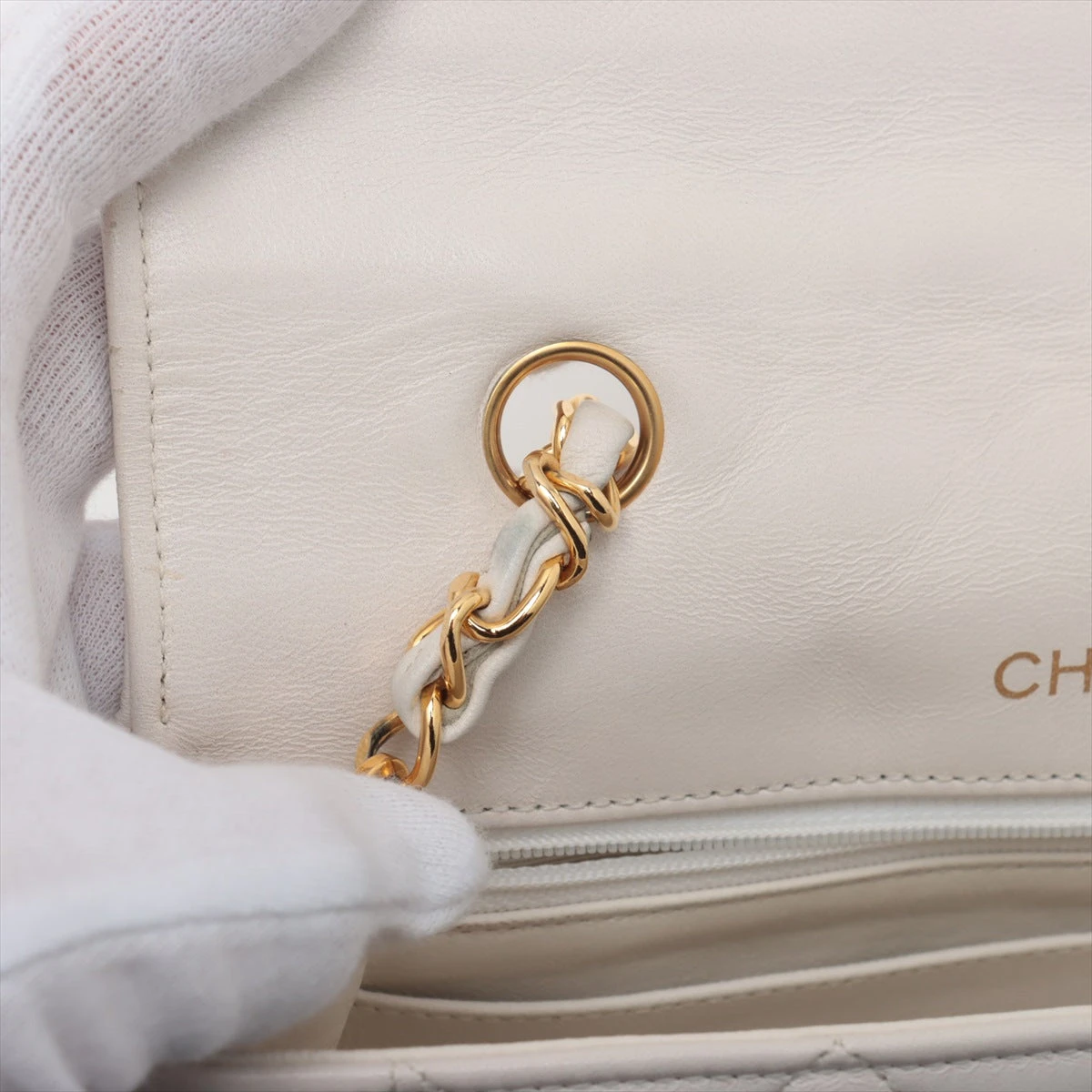 ☆CHANEL☆シャネル ダイアナフラップ マトラッセ ホワイト ラムスキン