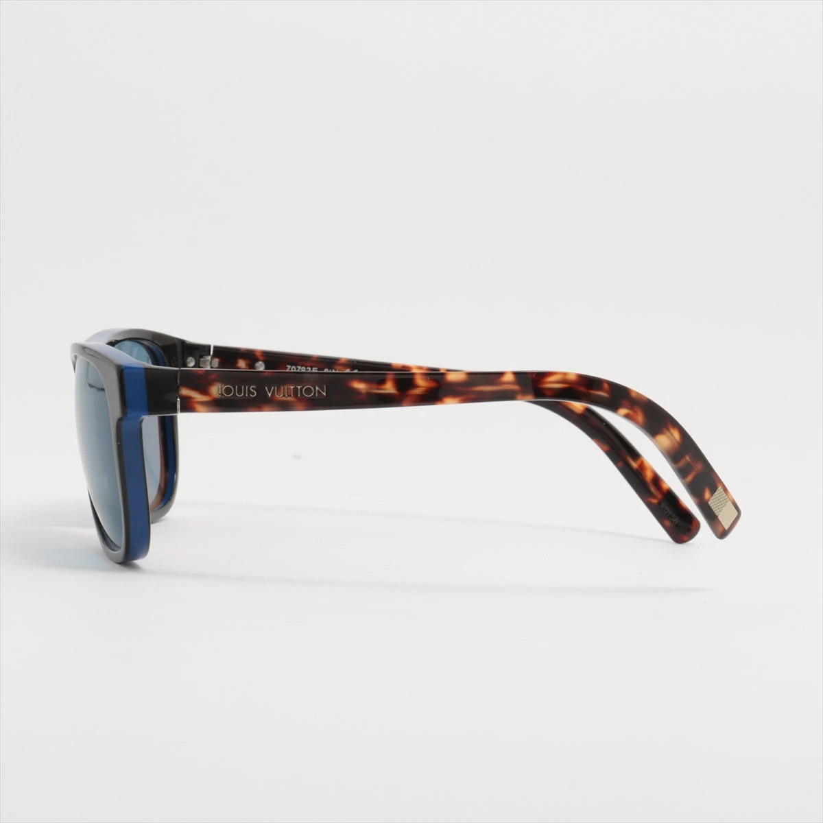 極美品 LOUIS VUITTON ルイヴィトン サングラス Z0792E 楽天市場】【美品】ルイヴィトン【LOUIS VUITTON】Z0792E