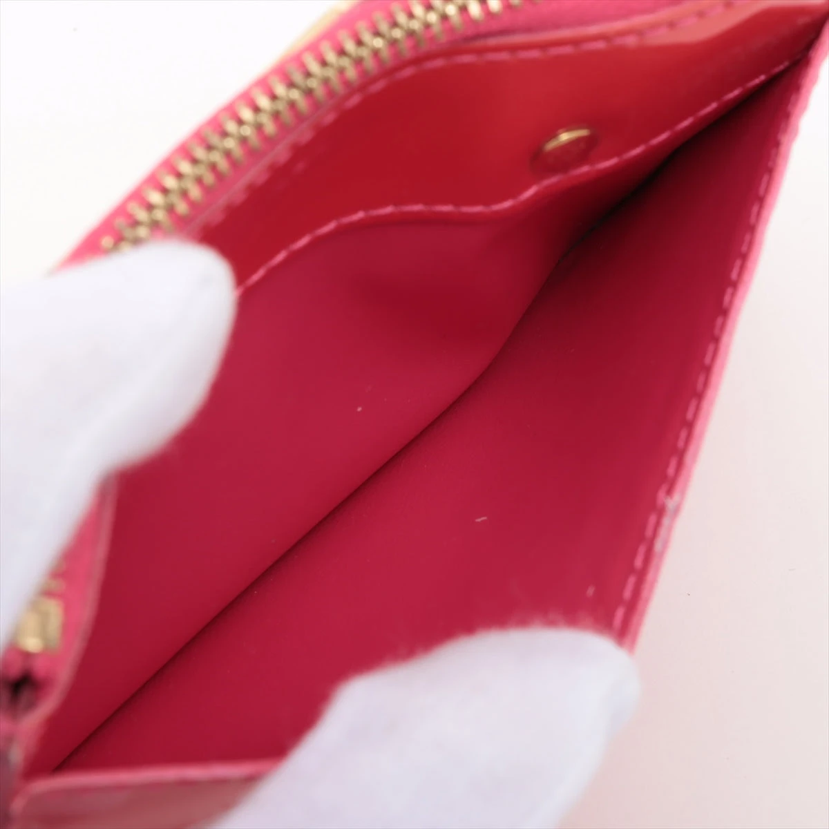 ヴィトン ヴェルニ ポシェットクレ M91737 ルージュグルナディーヌ