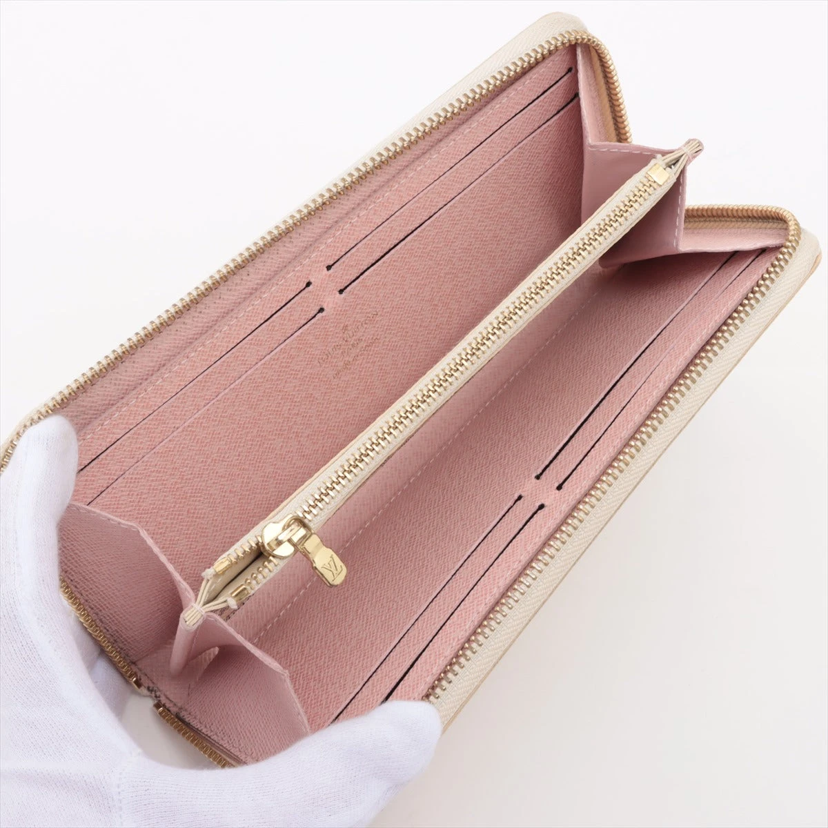 ルイヴィトン ダミエ アズール ポルトフォイユクレマンス ローズバレリーヌ最安値 ルイ・ヴィトン ダミエ・エベヌ ポルトフォイユ・クレマンス