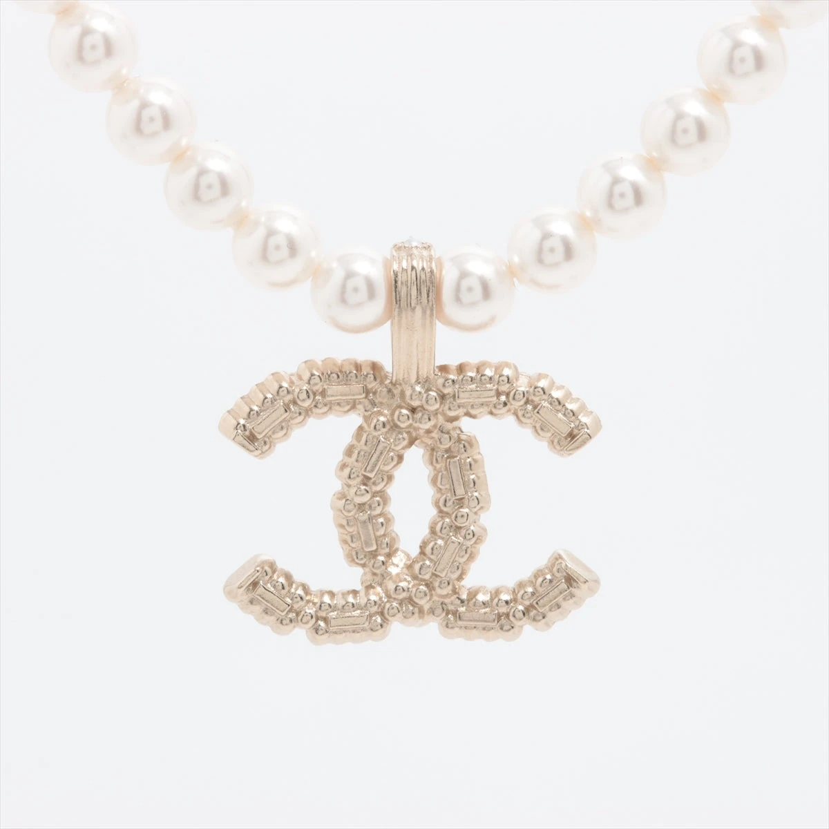 CHANEL シャネル　ネックレス GP フェイクパール ゴールド オフホワイト CHANEL シャネル ココマーク ブランドオフ GP（ゴールドメッキ