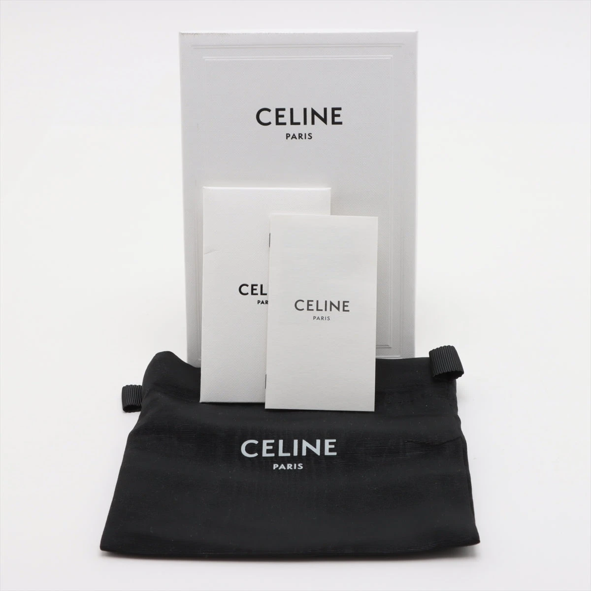スピード配送◆送込【CELINE】クロコダイル型押しカードホルダー CELINE】セリーヌ クロコダイル型押し ミニ財布 カードケース