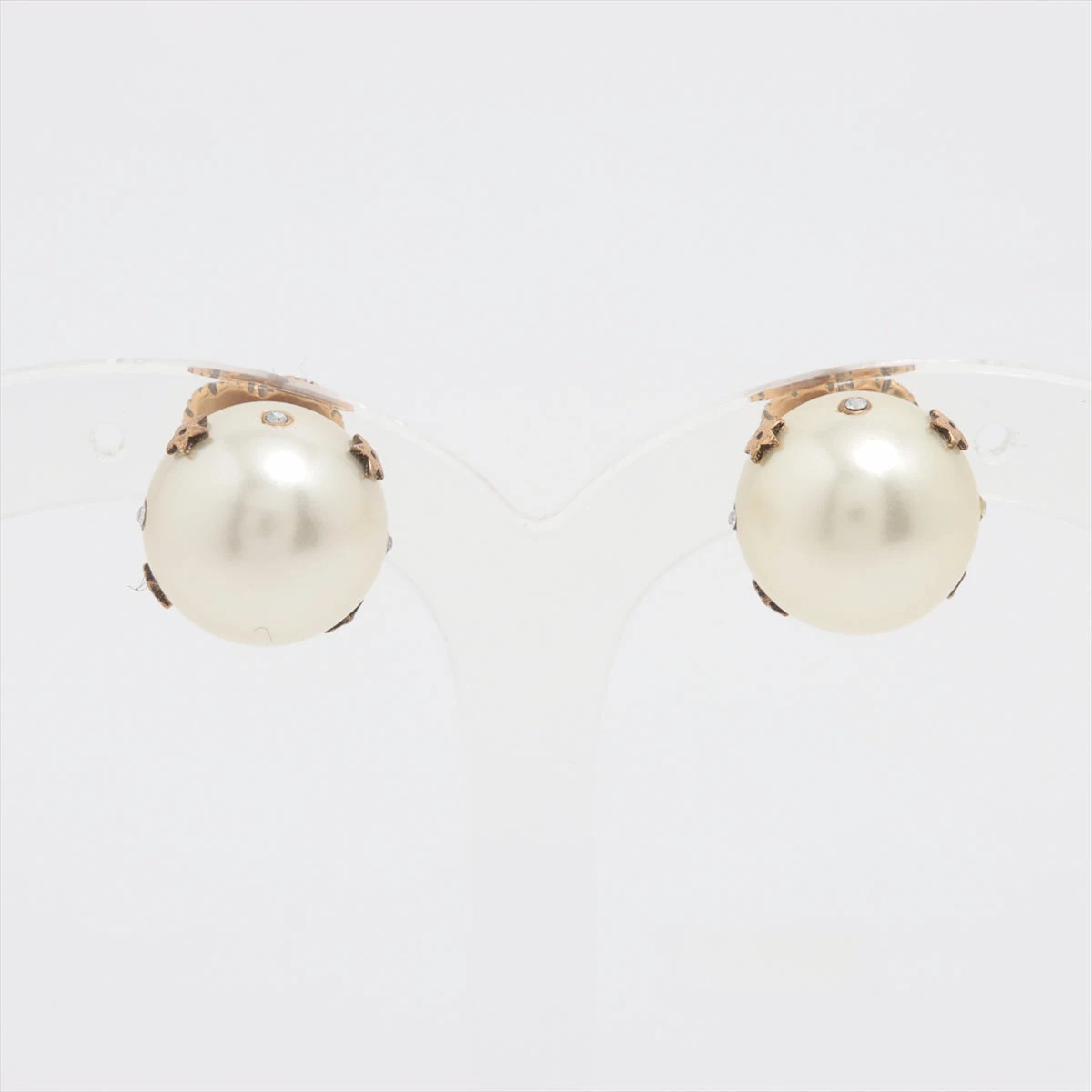 美品　DIOR ピアス　両耳 ディオール ピアス レディース 両耳 スタッド DIOR ピアス CD