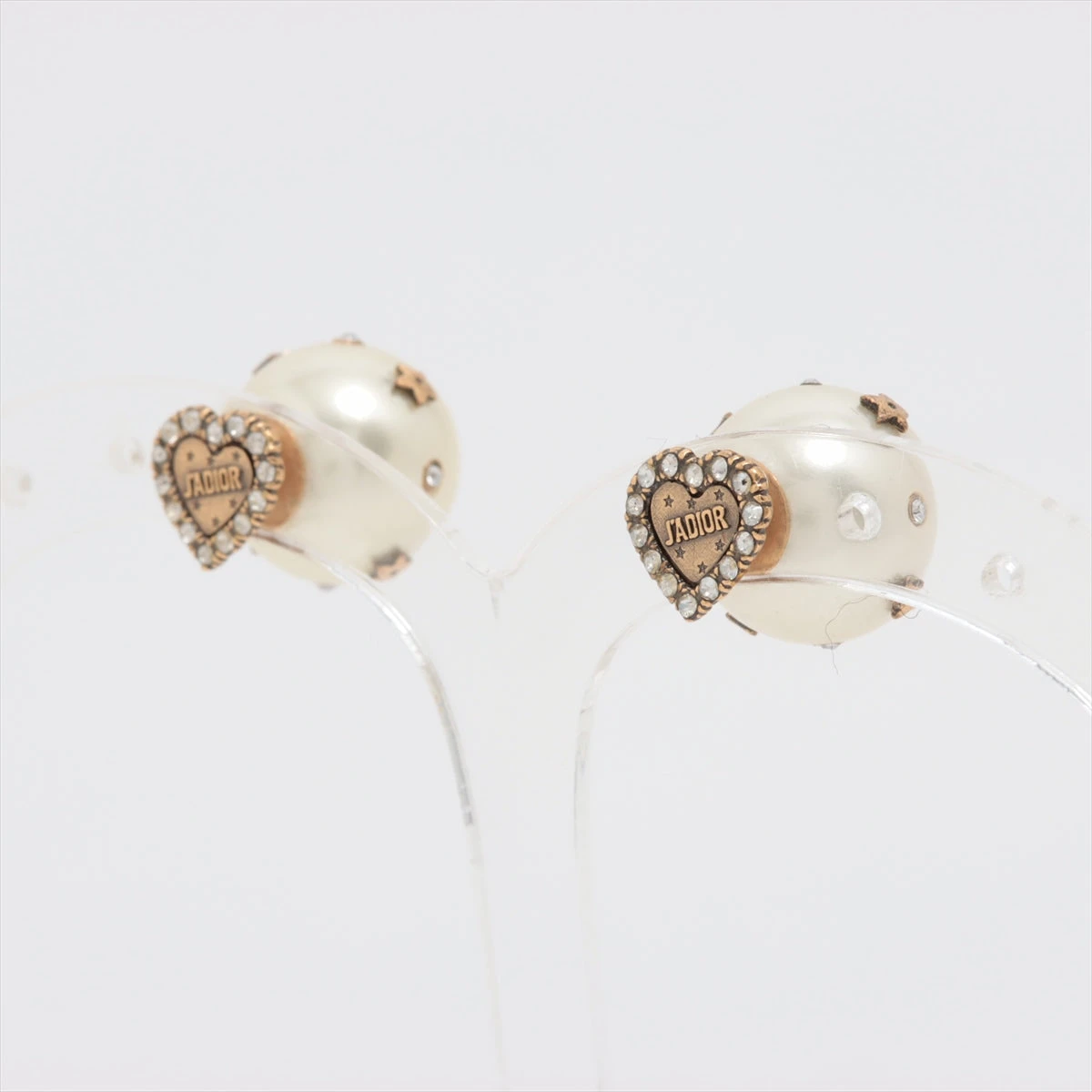 Diorロゴピアス GP×ラインストーン ゴールド ハート Diorロゴピアス GP×ラインストーン ゴールド ハート Christian