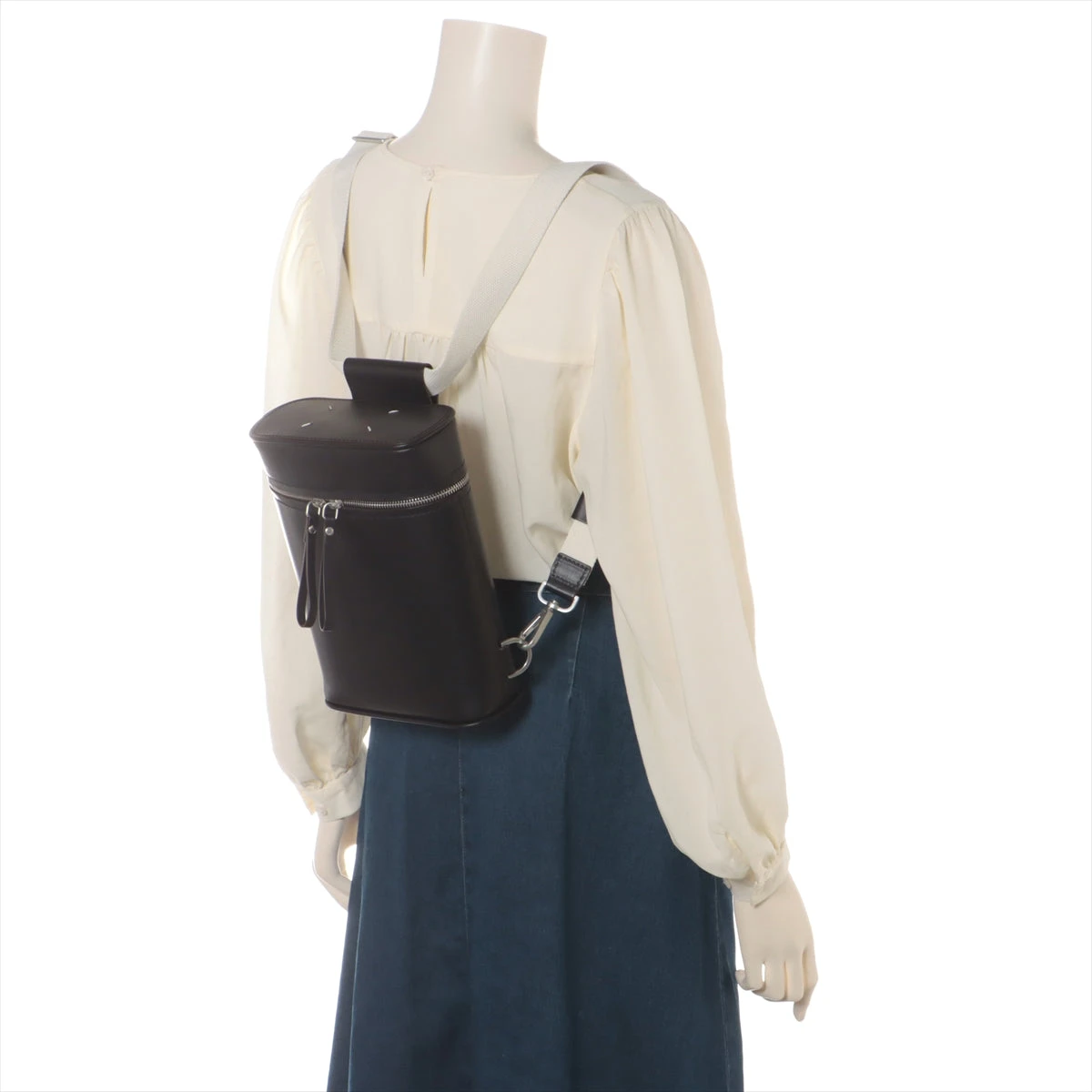 希少　マルジェラ　4ステッチ　レザーバックパック ほぼ未使用 希少品 MAISON MARGIELA メゾンマルジェラ 4ステッチ