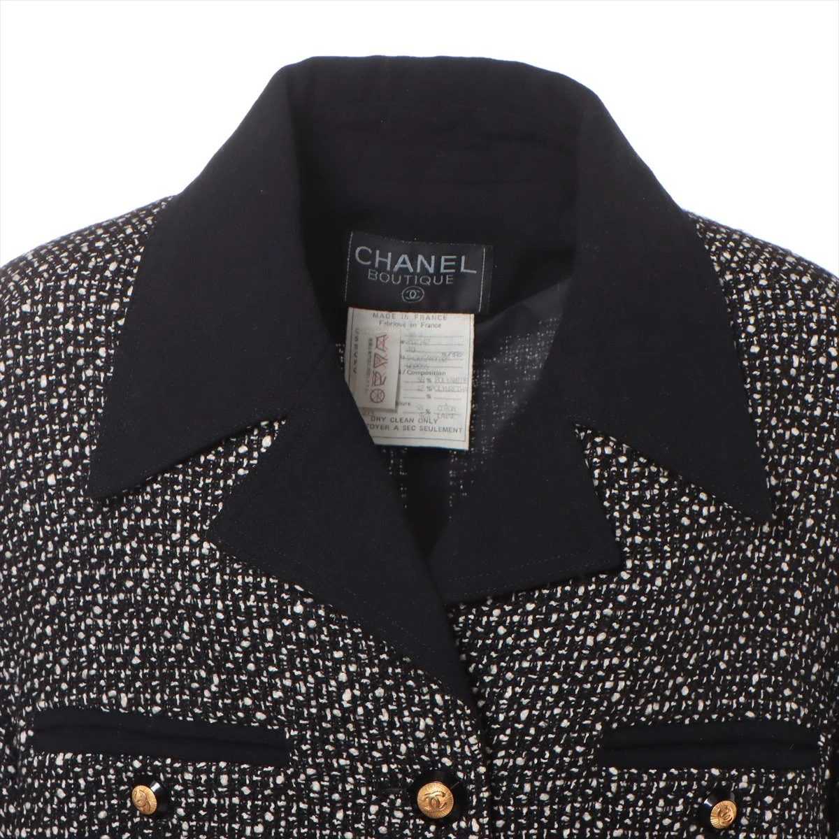 ヴィンテージ CHANEL シャネル ココマークボタン ノーカラーツイードコート CHANEL - シャネル ココマーク ツイード スタンドカラー コート