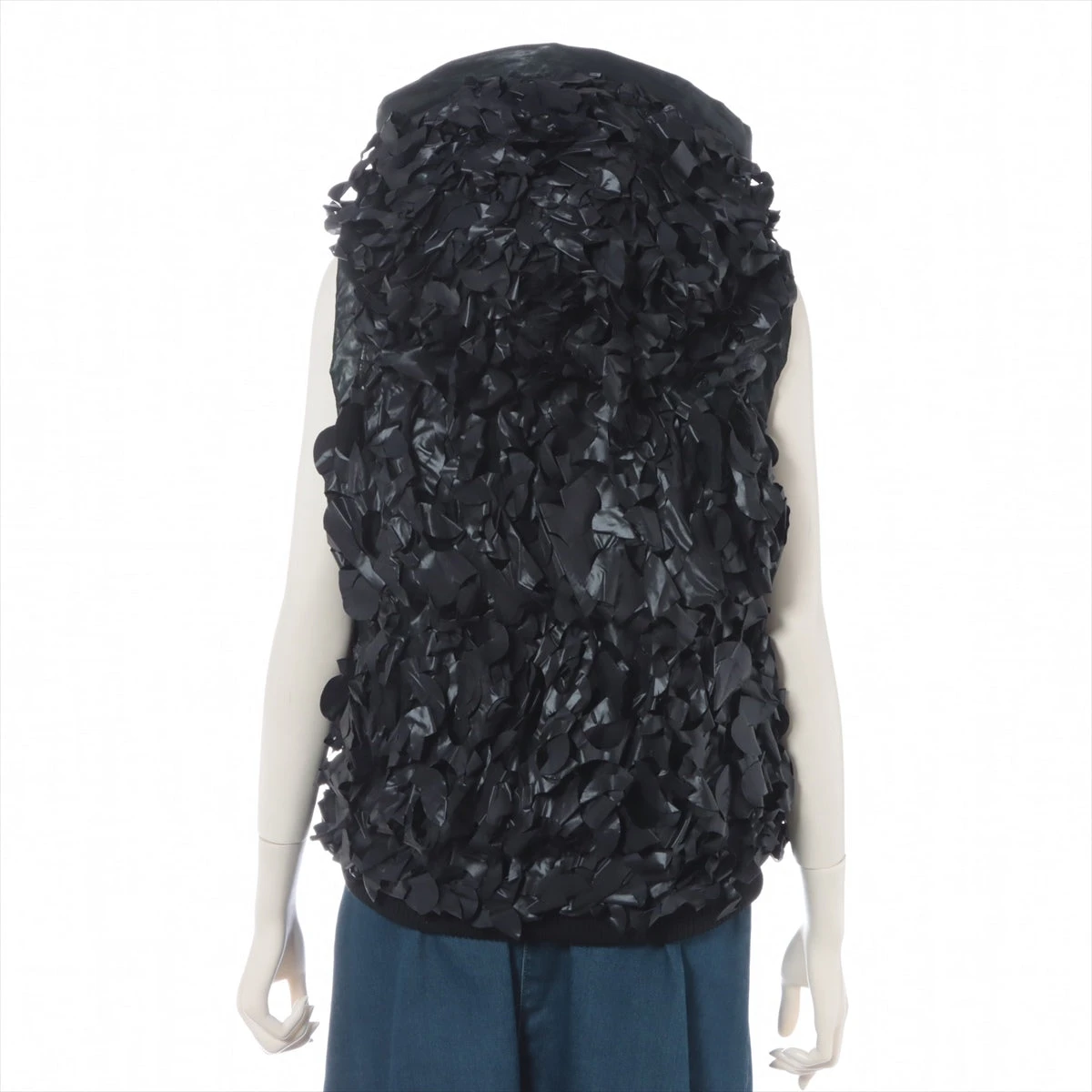 CHANEL - シャネル ベスト スポーツライン フード付き ポリウレタン ナイロン レディースサイズ38 P36696 CHANEL 黒 シャネル ベスト スポーツライン フード付き ポリウレタン