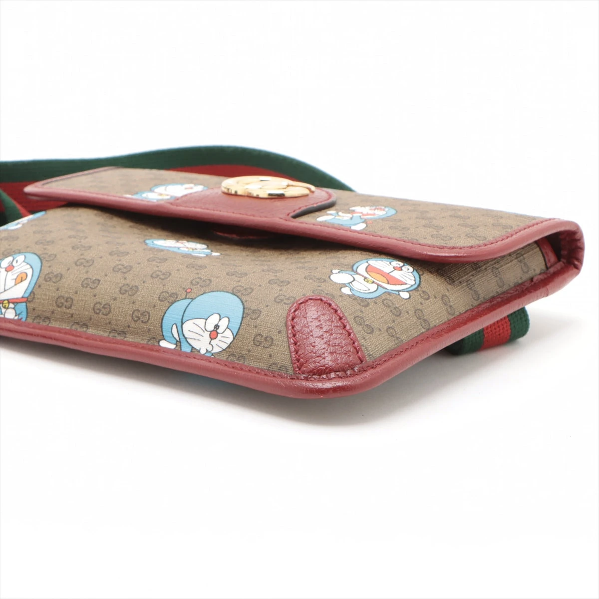 未使用品♡フルフルドシュクル　恐竜モチーフ財布 チェーンクラッチバッグ 未使用品♡フルフルドシュクル 恐竜モチーフ財布 チェーン