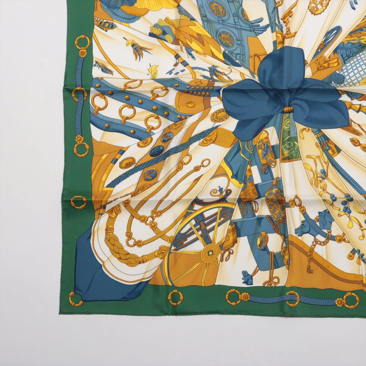 エルメス カレ90 soleil de soie シルクの太陽 スカーフ シルク