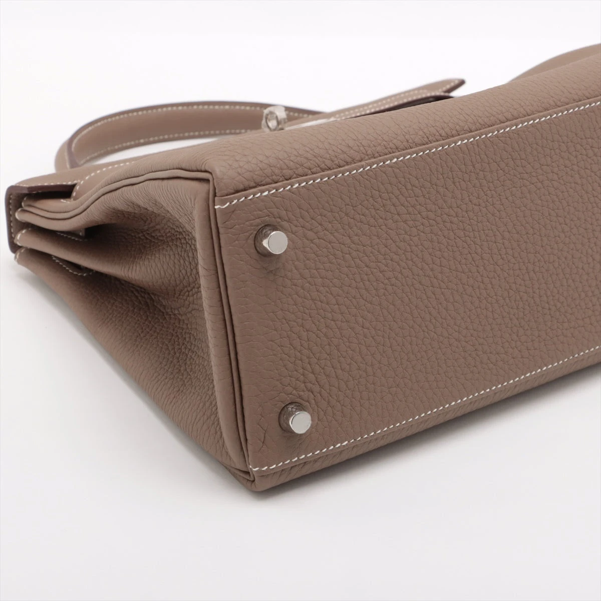 【美品❣】エルメス オーケリー　ピアス エトゥープ　シルバー金具 エルメス ケリー40 トゴ エトゥープ シルバー金具 □N:2010年