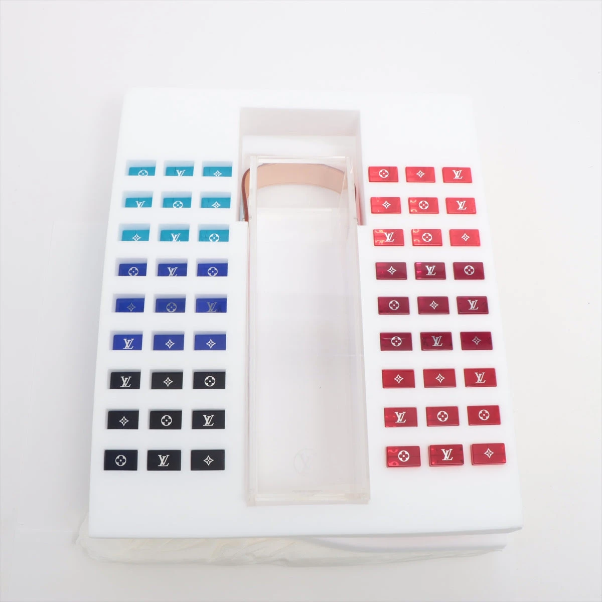 ルイヴィトン モノグラムタワー ジェンガ ルイヴィトンがモノグラム柄のジェンガタワーを発売 | Hypebeast.JP