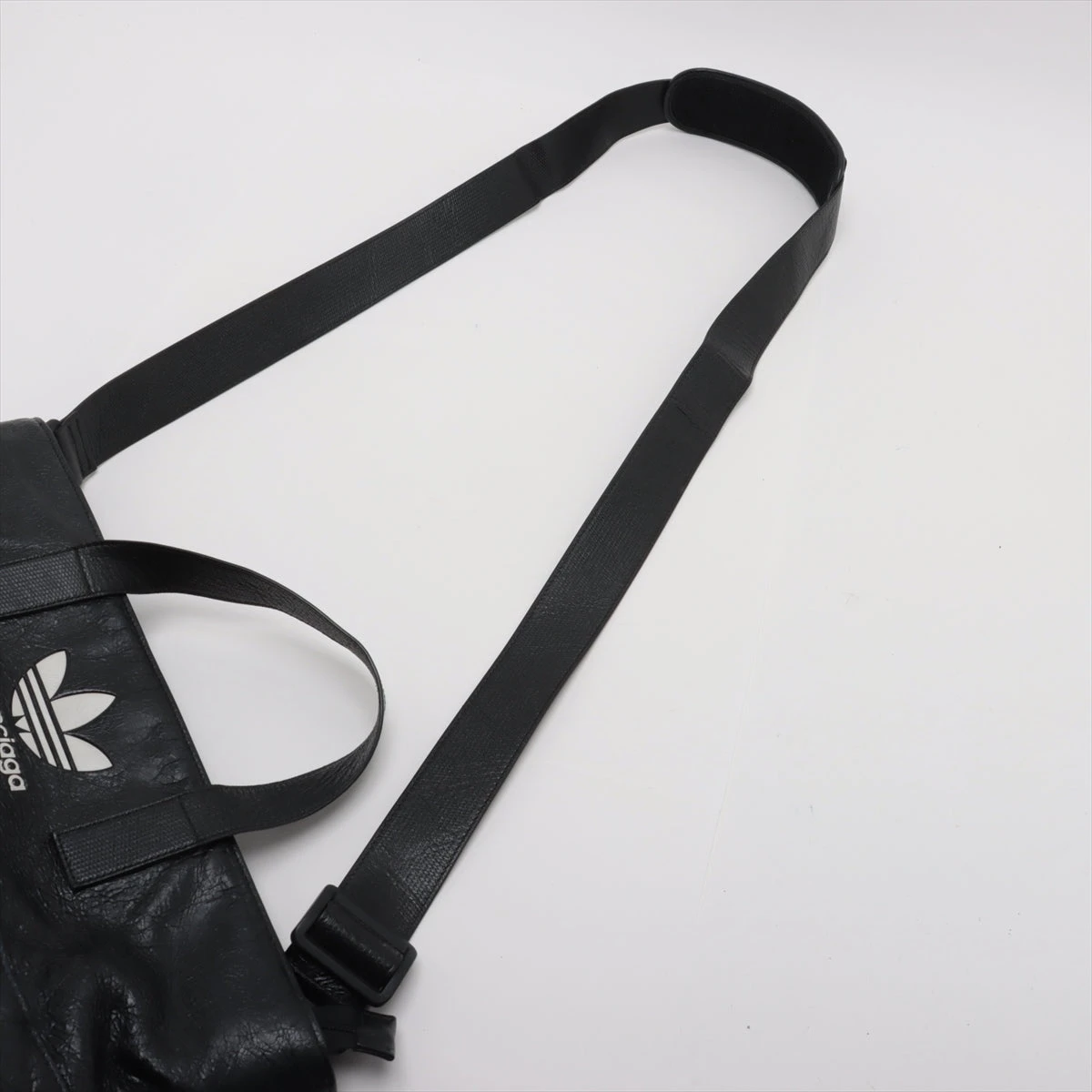 バレンシアガ×アディダス レザー 2WAYハンドバッグ ブラック 721827