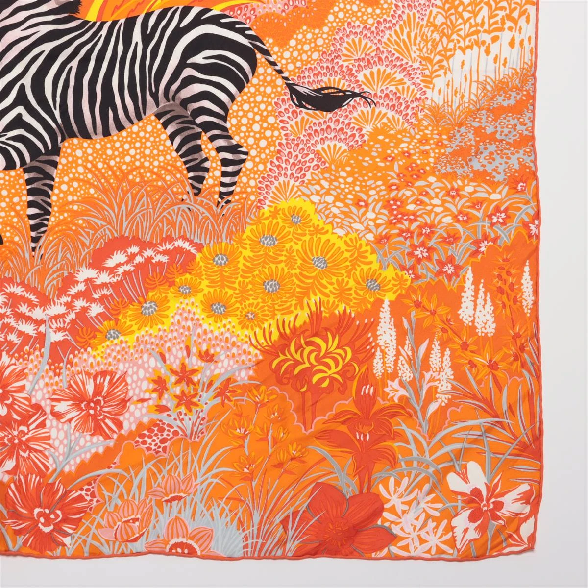 エルメス カレ90 Mountain zebra マウンテンゼブラ スカーフ