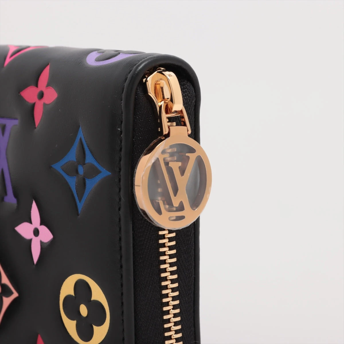 ヴィトン×村上隆 LV × TM ジッピーウォレット 型番 レザー