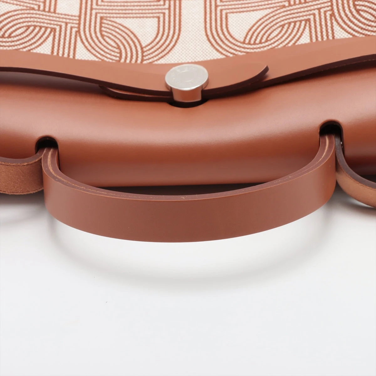 HERMES   エルメス　エールバッグ　シェーヌダンクル　新品未使用 上品☆シンプル》 エルメス バッグ エールバッグ ジップ 31 (HERMES