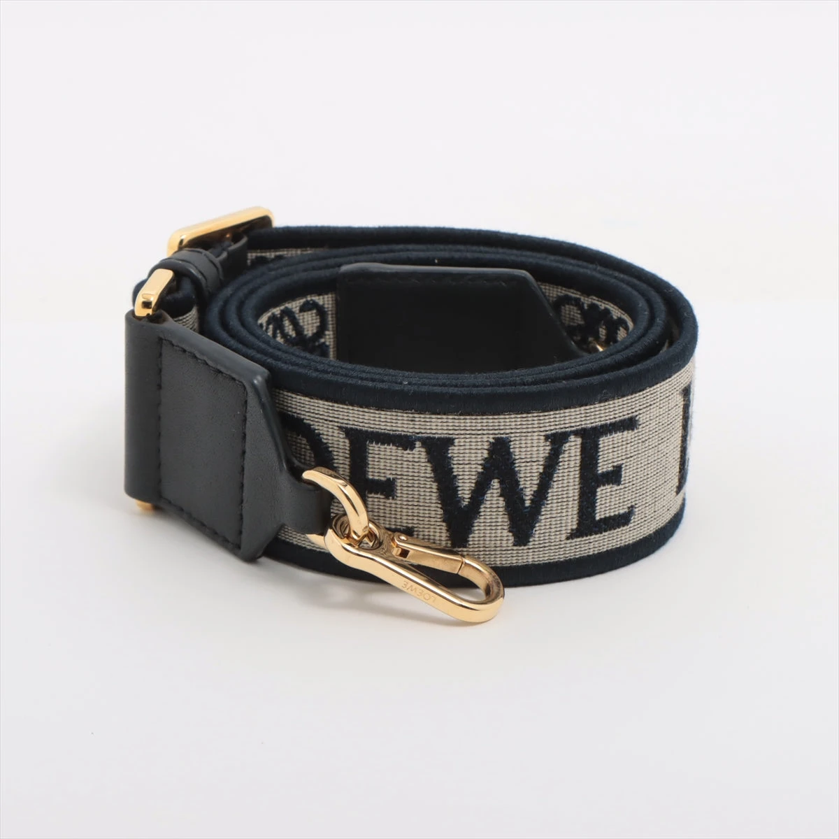 LOEWE ロエベ アナグラム ショルダーストラップ C073T87X01 ジャ