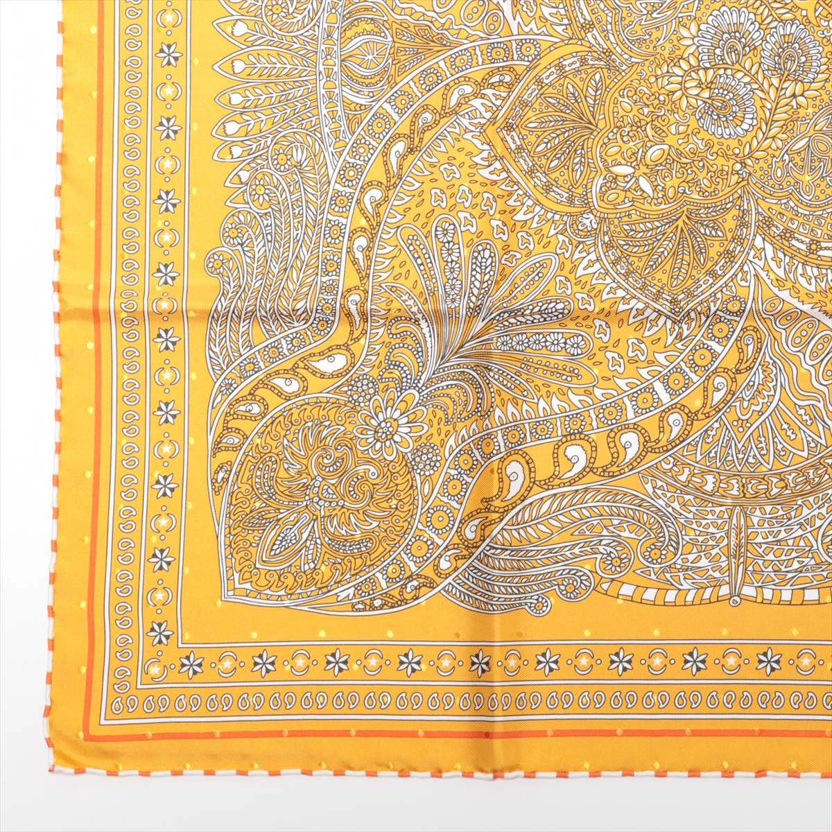 エルメス カレ55 Le Jardin de la Maharani マハラニの庭