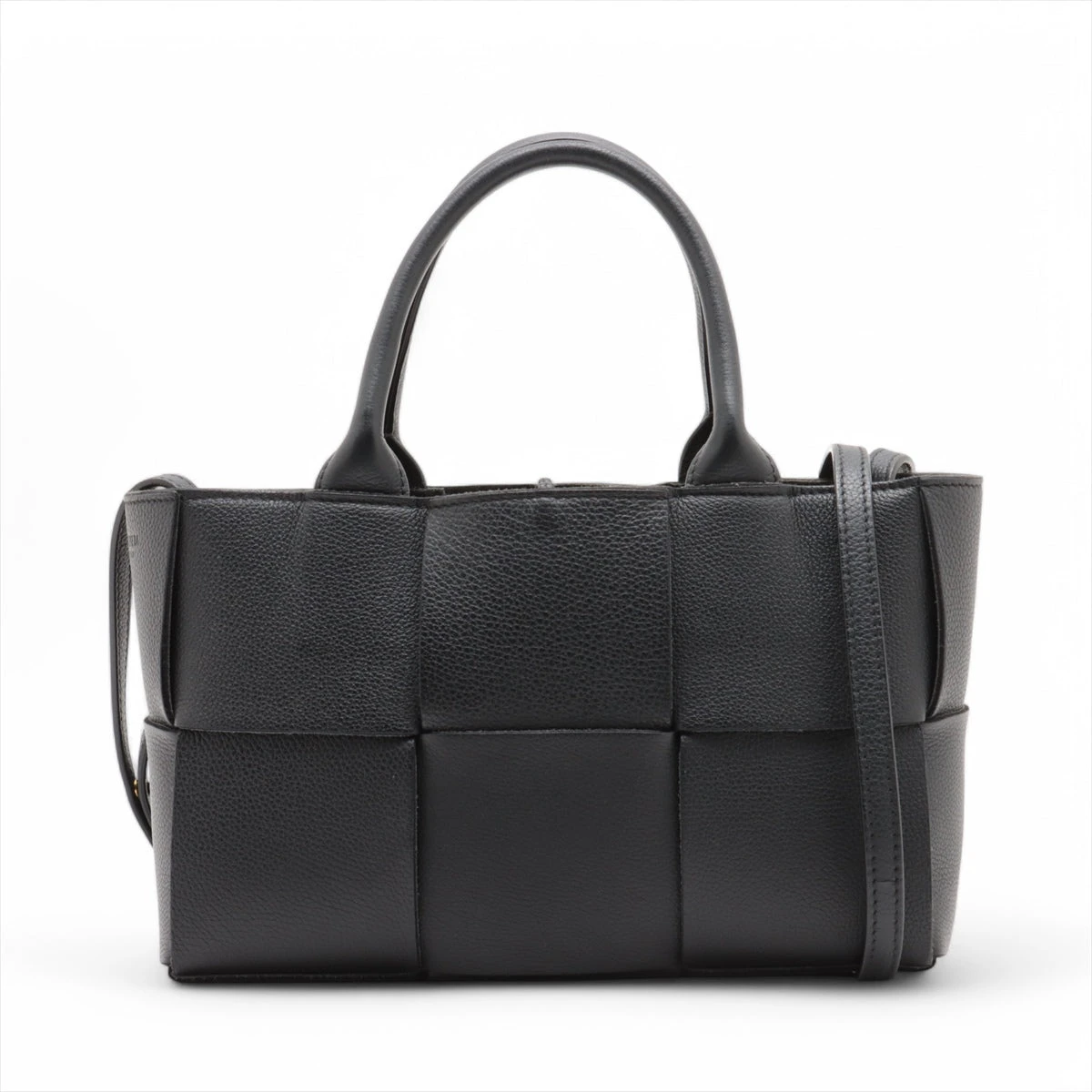 【極美品】ボッテガヴェネタ アルコ イントレチャート トートバッグ レザー 黒 週末セール！ボッテガヴェネタ マキシイントレチャート アルコ トート