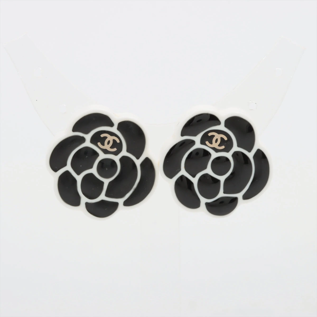 シャネルカメリアピアス両耳